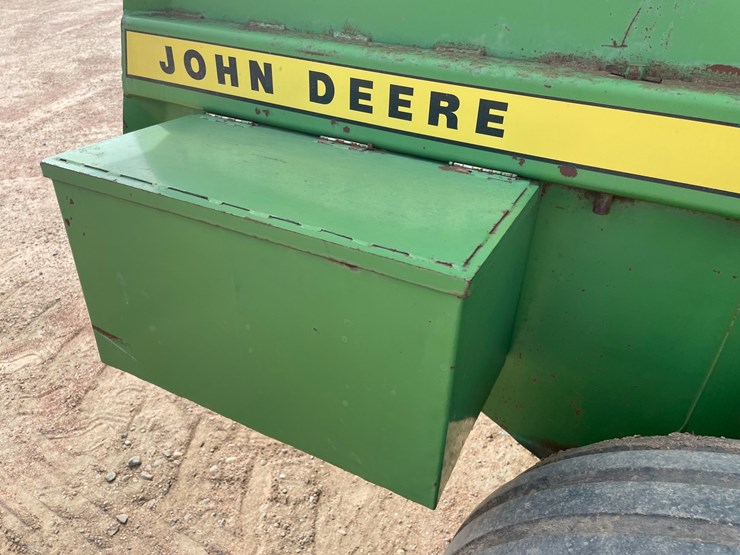 john-deere-510-image-25