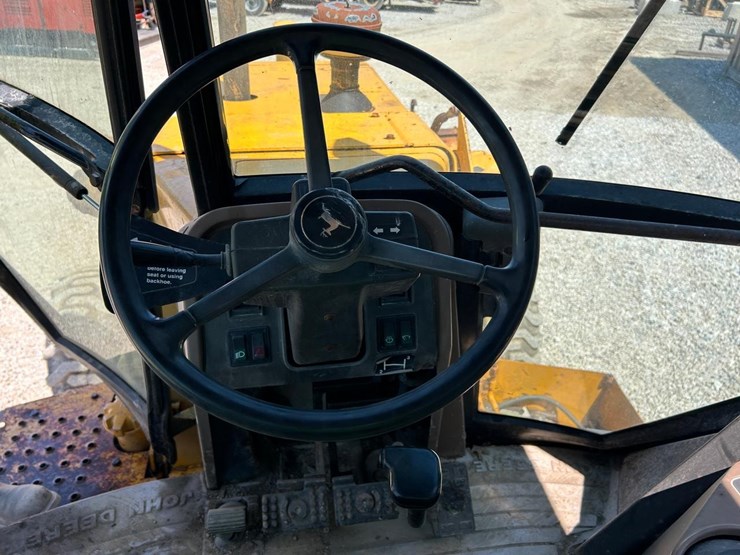 john-deere-310d-image-60