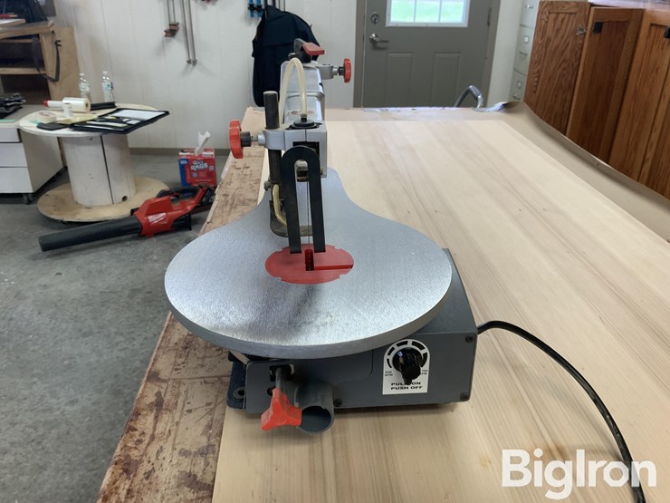 performax-90223-scroll-saw-image-2
