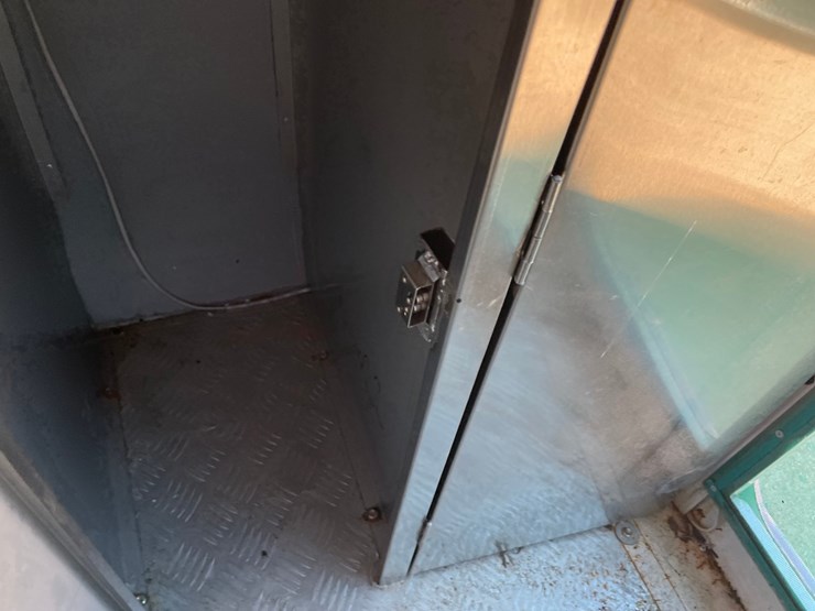 #1562-•-2019-qingdao-3-wheel-electric-food-truck-(no-title)-image-31