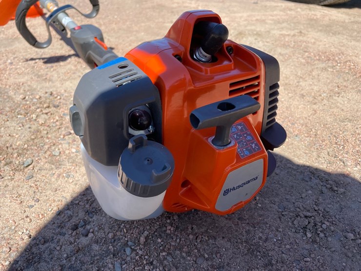 #1533-•-husqvarna-330lk-hi-torq-weed-wacker-image-8