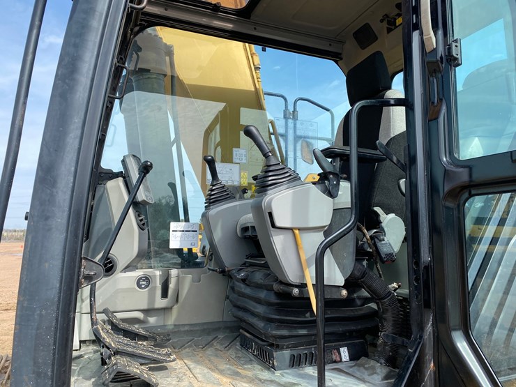 2014-caterpillar-324el-image-47