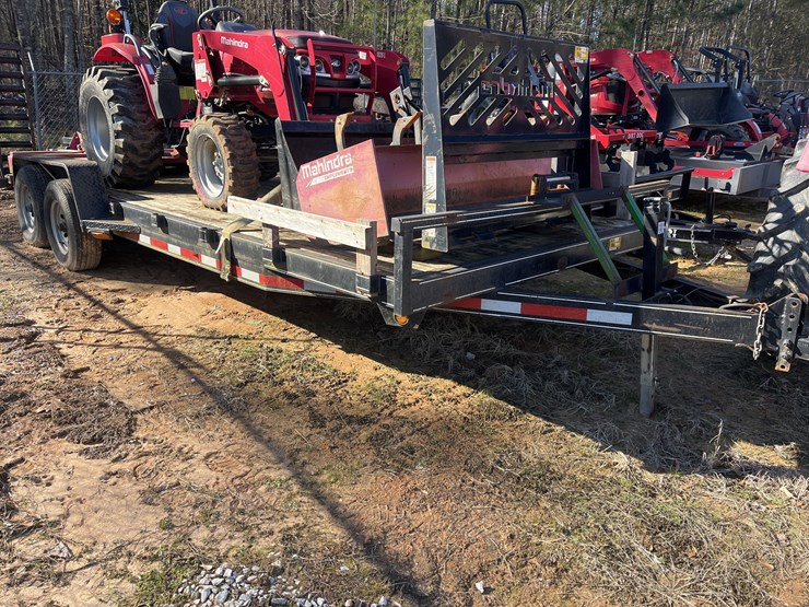 2018-lone-wolf-22'-t/a-utility-trailer-image-3