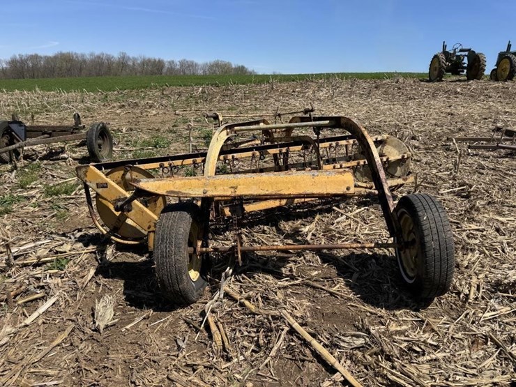 minneapolis-moline-hay-rake-image-5