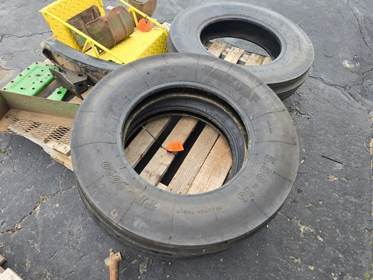 #1022-•-bkt-pair-of-5.50-16-tires-image-2