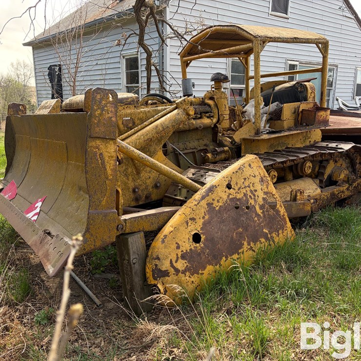 CATERPILLAR D7