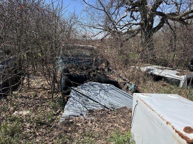 3-scrap-vehicles,-etc-image-4