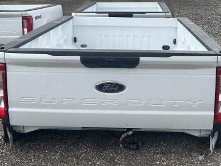 #37-•-2023-ford-truck-super-duty-bed-image-1