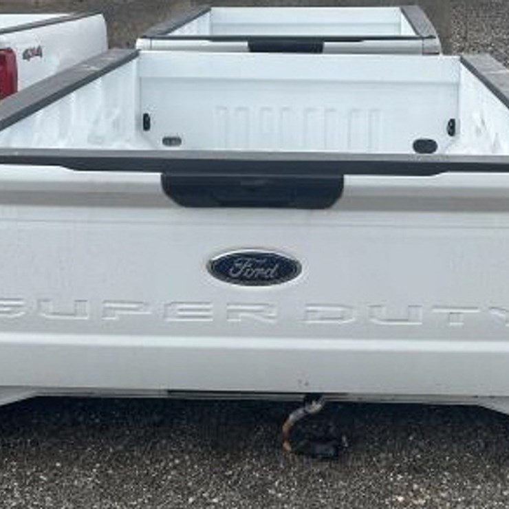 #37 • 2023 Ford Truck Super Duty Bed