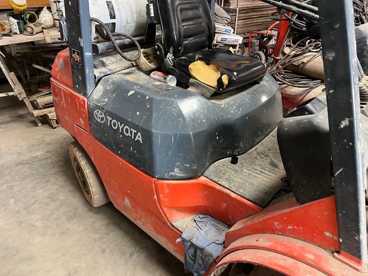toyota-forklift-image-3