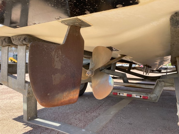 #1565-•-1989-ski-centurion-falcon-19'-ski-boat-(has-reg-card)-image-24