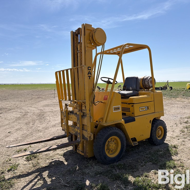 CATERPILLAR V40B