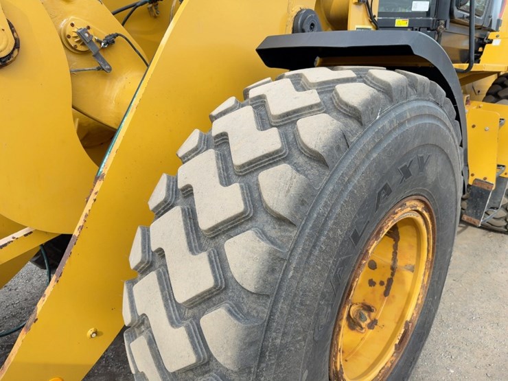 2020-caterpillar-930m-image-16