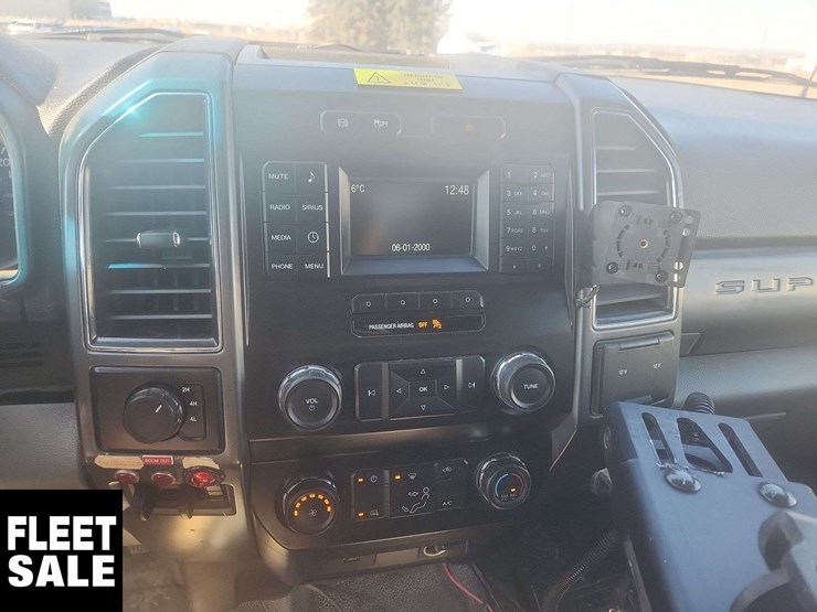 2019-ford-f550-image-13