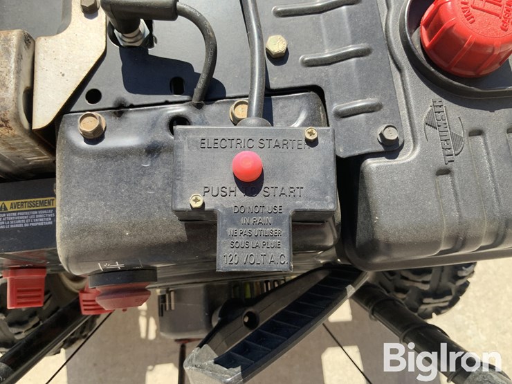 mtd-31be640f131-snow-blower-image-11