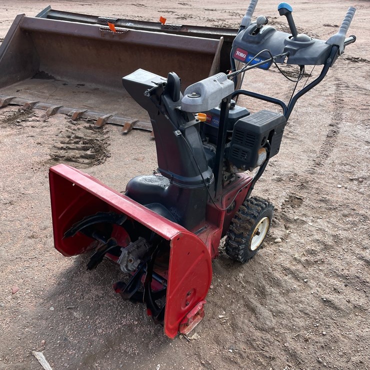 #1541 • Toro 7240E 24" Snow Blower