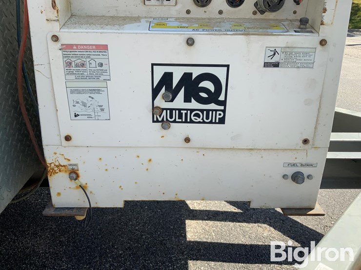 2007-wacker-neuson-e3000-image-15