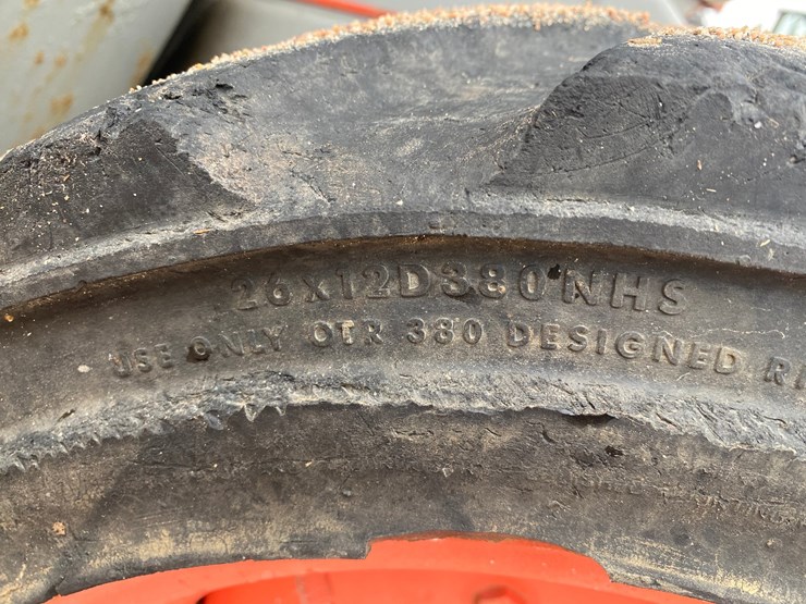 skyjack-sj6832rt-image-25