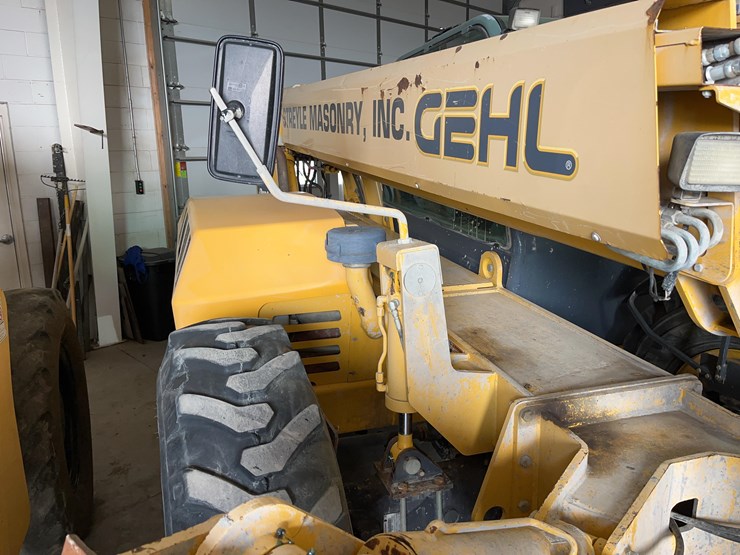 gehl-883-image-10