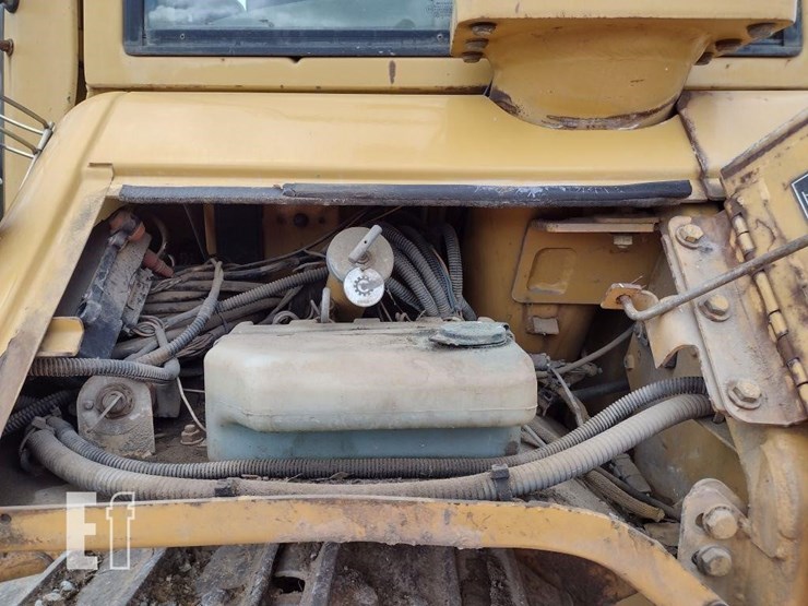 2006-caterpillar-d6n-xl-image-20