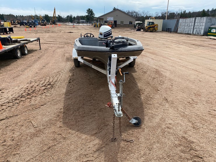 #1577-•-1987-15'-astroglass-boat-(has-registration-card)-image-2