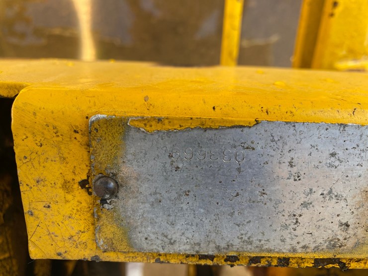 international-cub-lo-boy-image-33