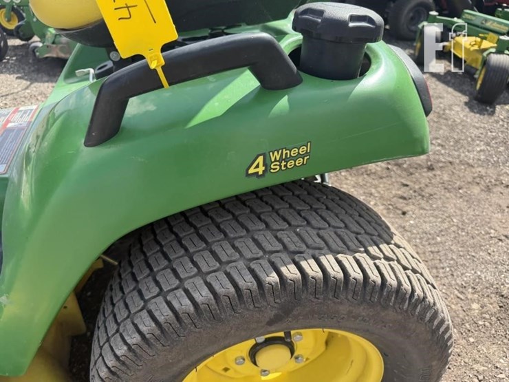 2018-john-deere-x584-image-6
