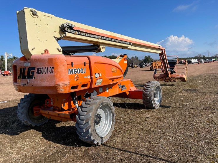 2008-jlg-m600j-image-4