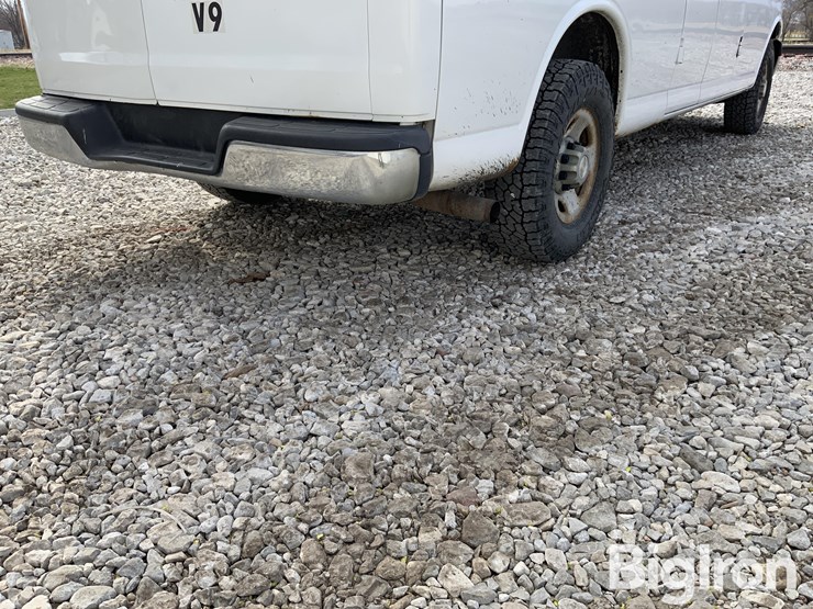 2008-chevrolet-express-g3500-image-13