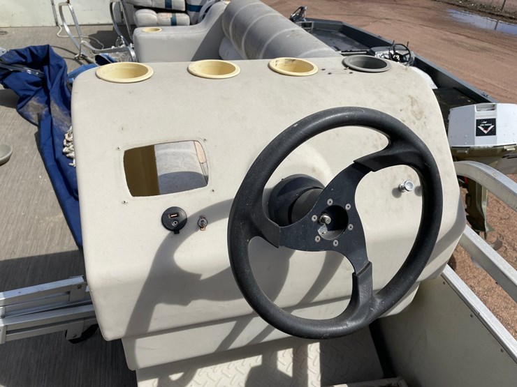 #1576-•-1990-tmc-30'-pontoon-boat-(no-title)-image-23