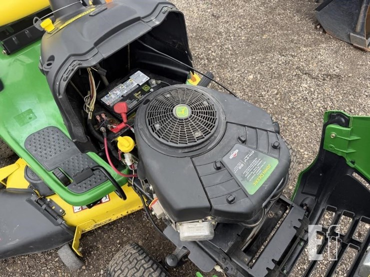 2010-john-deere-la145-image-12