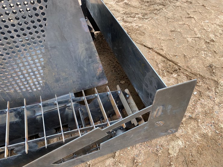 #1632-•-shop-made-bulldozer-fire-pit-image-13