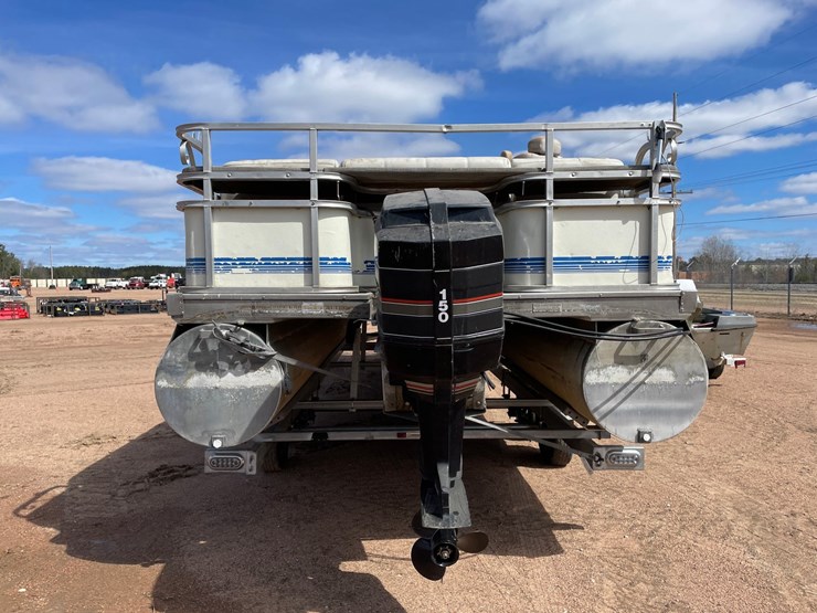 #1576-•-1990-tmc-30'-pontoon-boat-(no-title)-image-4
