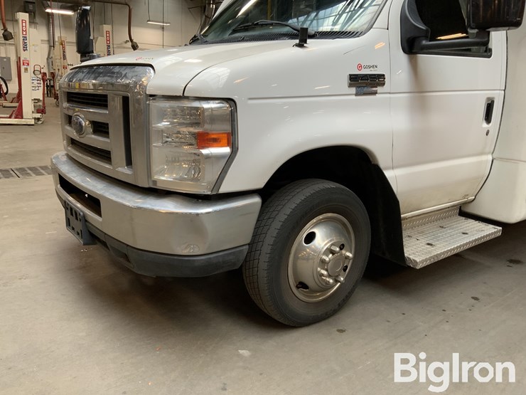 2018-ford-e450-image-12