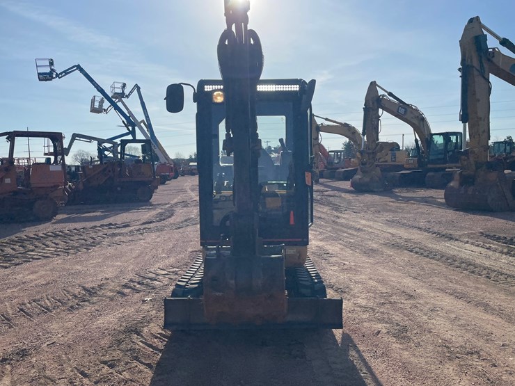 2005-caterpillar-301.8-image-2