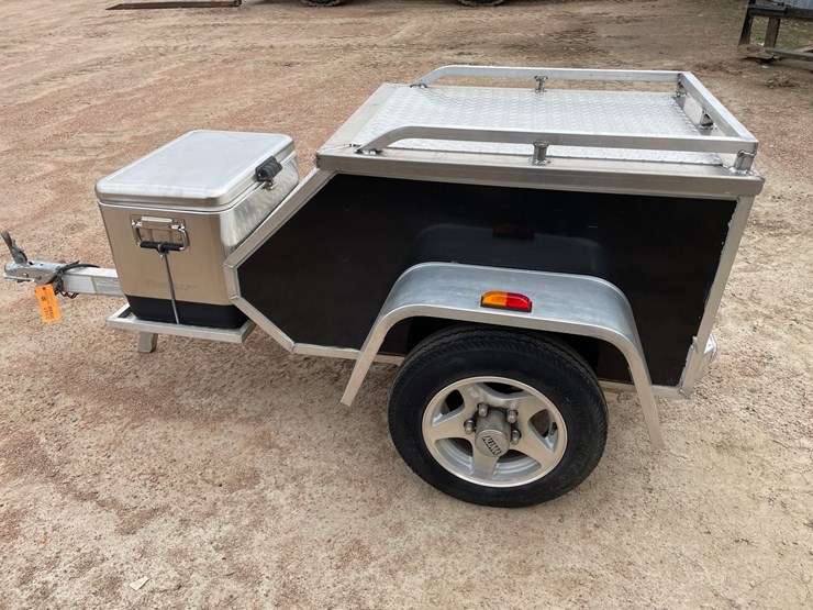 #1589-•-2006-aluma-ltd-motorcycle-storage-trailer-image-4