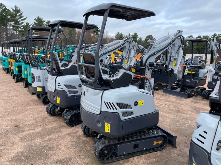 #5515-•-new-ats-me18-mini-excavator-image-3