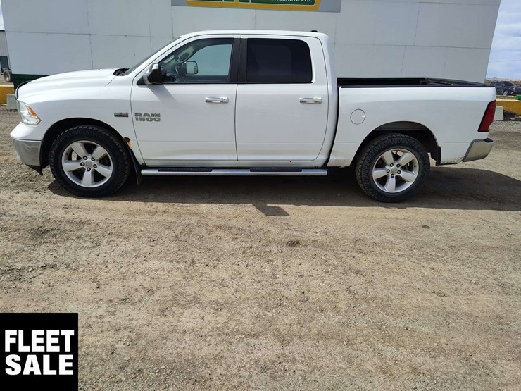 2013-dodge-1500-image-5