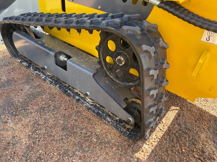 #5563-•-2026-ats-t460-tracked-mini-skid-steer-with-some-damage-image-5