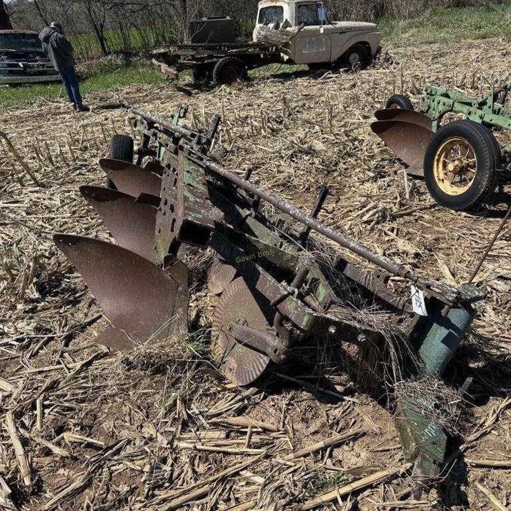 3 Bottom Semi Mount Plow