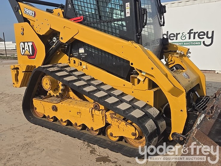 2022-caterpillar-299d3-image-16