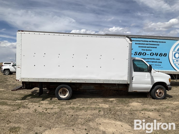 2000-ford-e350-image-4