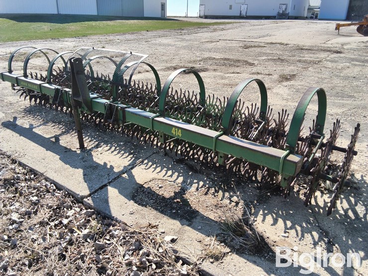 john-deere-414-image-1