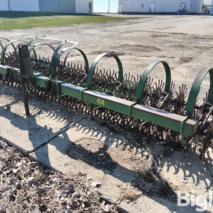 JOHN DEERE 414