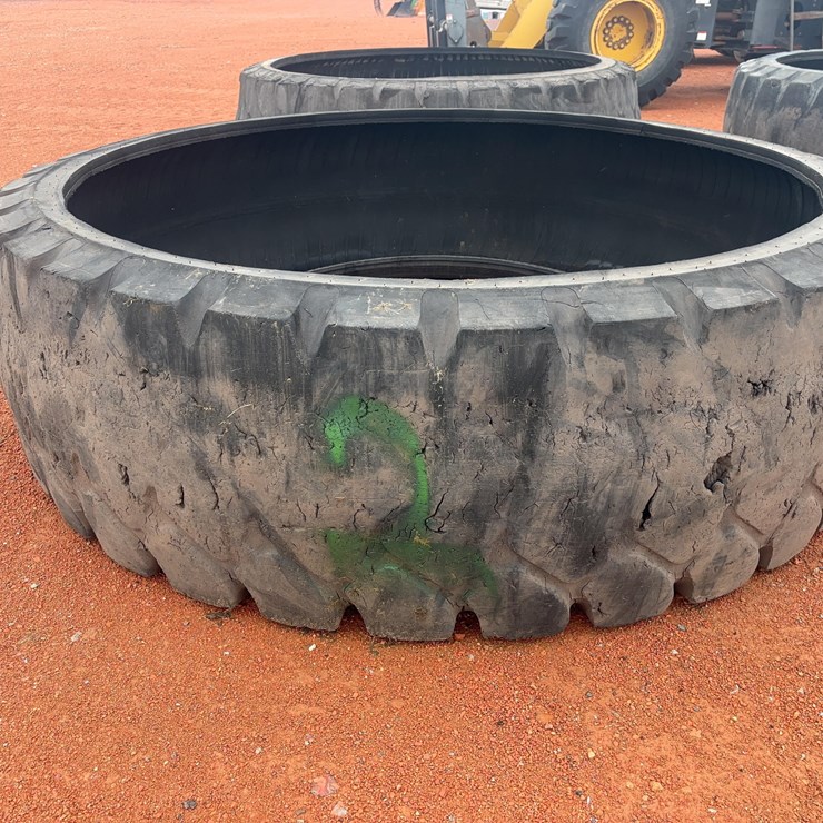 Rubber Tire Tank