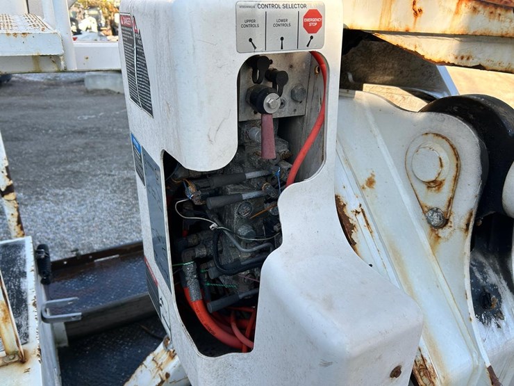 2016-international-durastar-4300-image-18