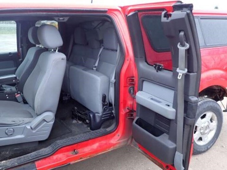 2013-ford-f150-xlt-image-22
