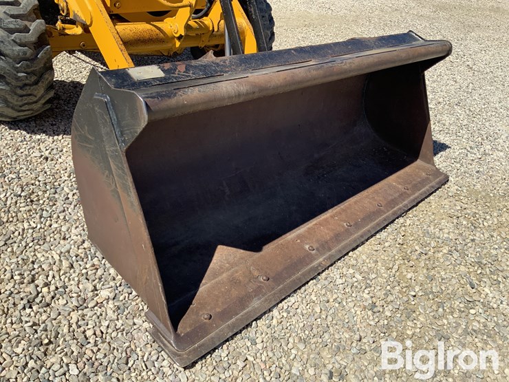 1990-deere-210c-image-10