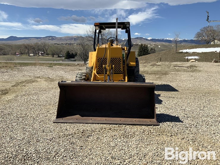 1990-deere-210c-image-2