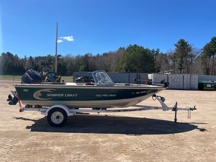 #1570-•-1998-smoker-craft-162-pro-mag-boat-with-trailer-(has-wi-title)-image-4